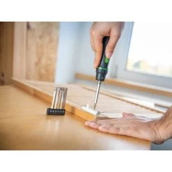 LUX-TOOLS Akku-Schraubendreher-Set 3,6 V 6 LUX-TOOLS Akku-Schraubendreher-Set 3,6 V -Es ist das That-Tools-Gefühl. 4007873804410 30